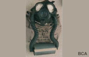 WW2 gas mask, US navy
